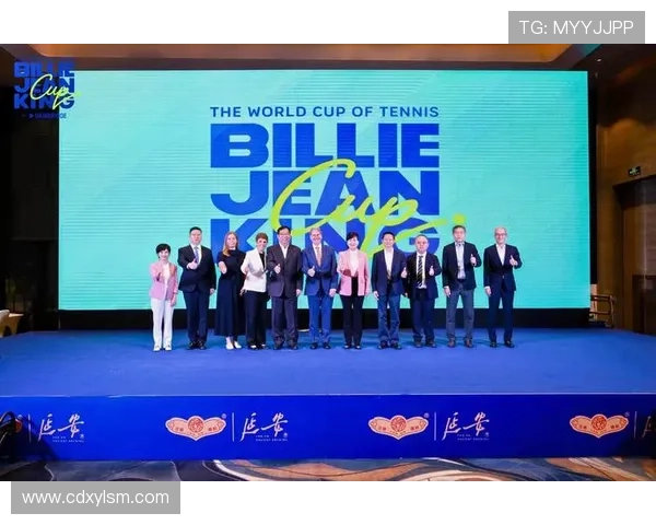 深圳网球队在世界杯预选赛中以73分高居积分榜首位展现强劲实力 深圳网球队在世界杯预选赛中以73分高居积分榜首位展现强劲实力